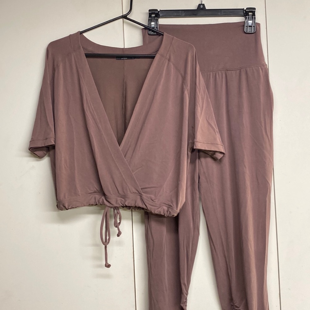 PrAna Narkanda Top and Lastaro Pant NWT in Moon Quartz